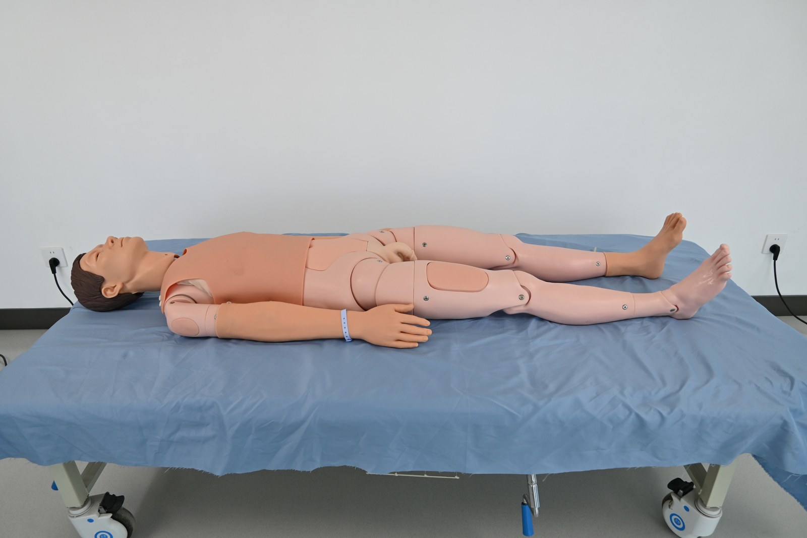 Full-Function Nursing Manikin - Male - PC-NUE038.01